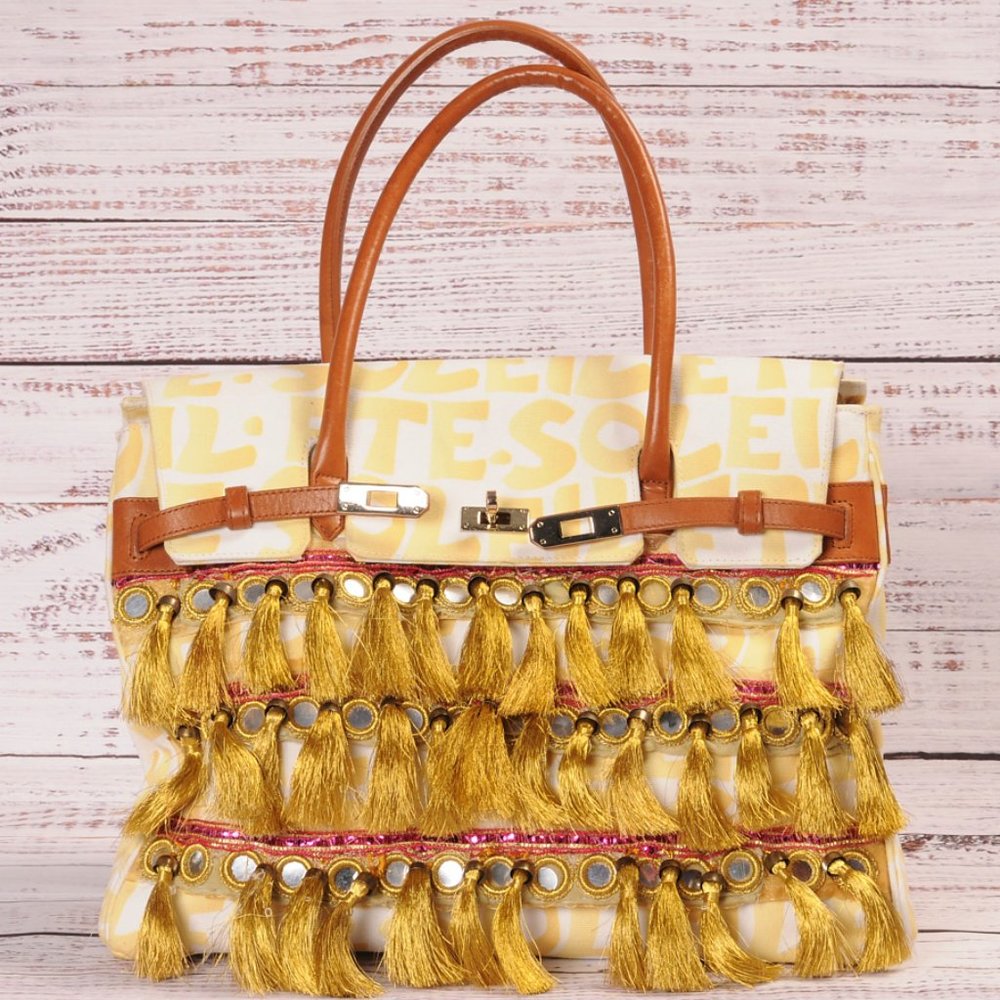 Large, Glamourpuss  Soeil Bag, with Tassels
